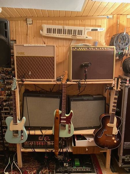 guitar szene kytes amp wall